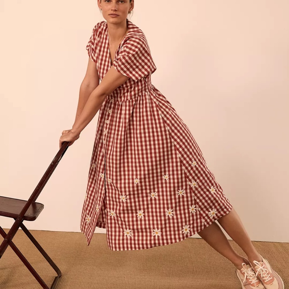 Madewell Daisy Embroidered Gingham Button-Front Midi Dress